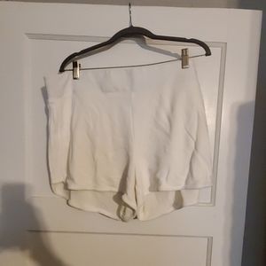 NEVER WORN Athleta lounge shorts